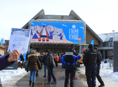 Distribution de flyers à l'Alpe d'Huez le 24 janvier 2024